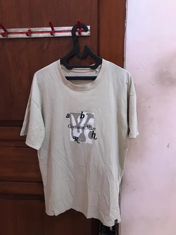 Kaos pull & bear motif