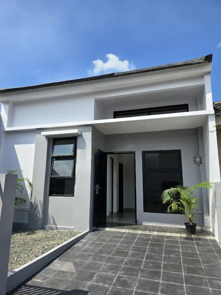 Jual rumah cantik baru renovasi 475 jt nego. Citra Indah Jonggol.