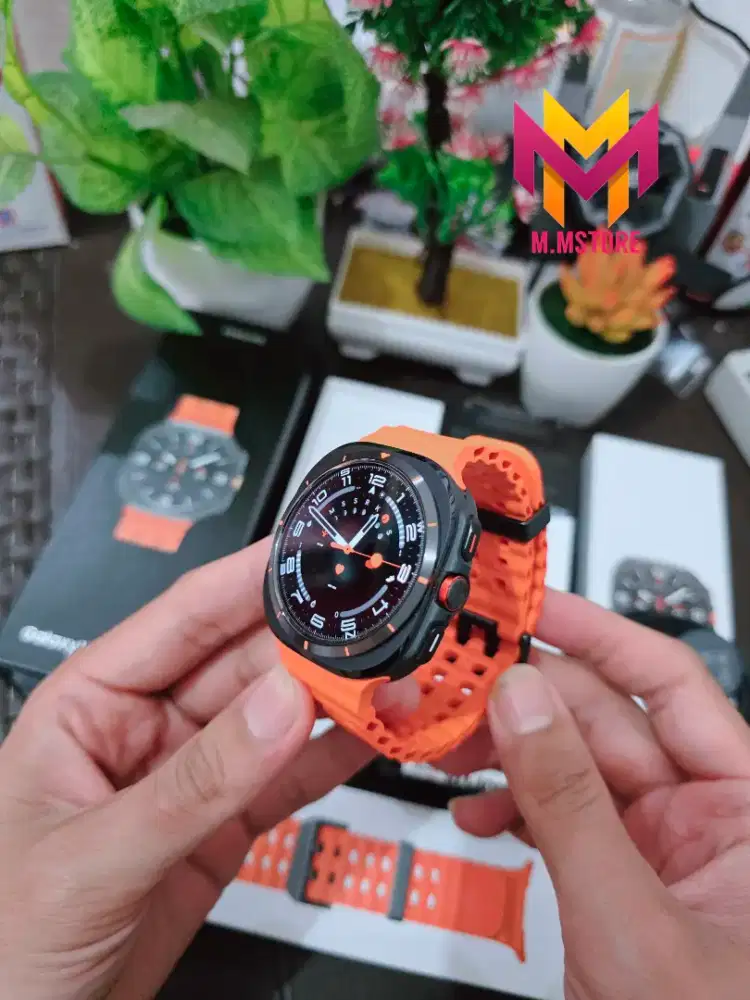Samsung Galaxy Watch Ultra Titanium Black Garansi On mulus smartwatch