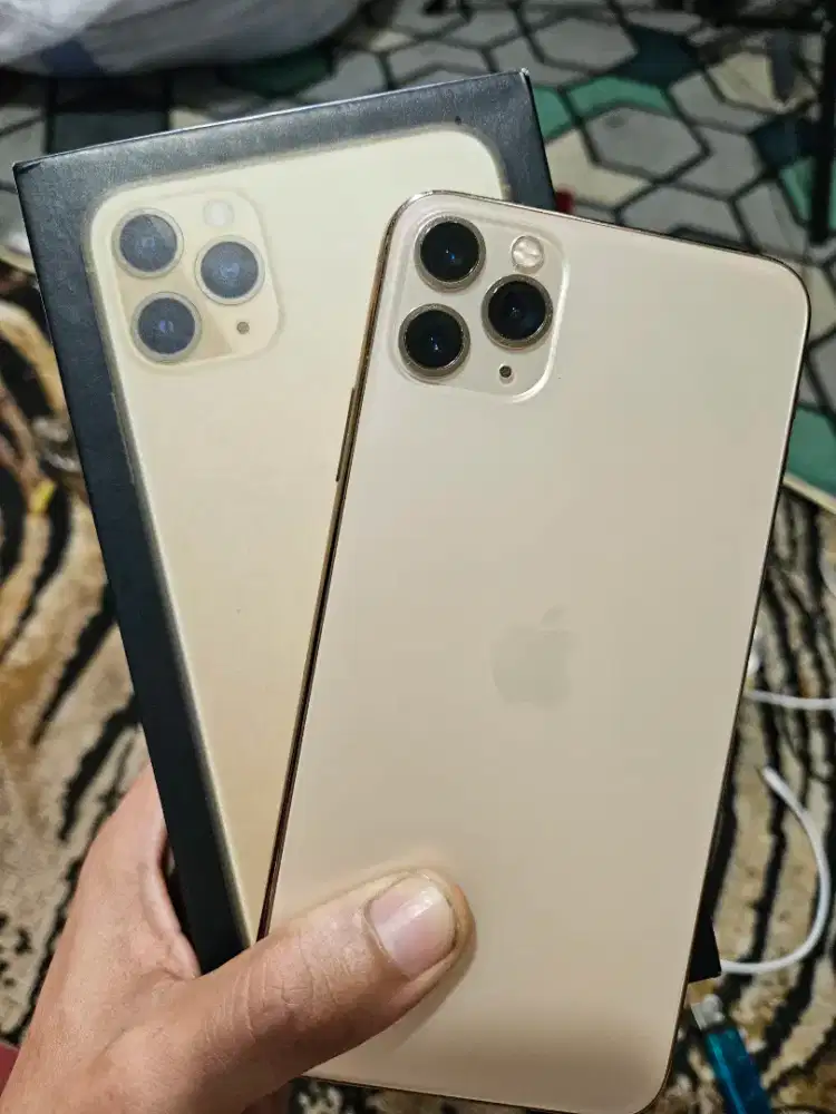 Iphone 11 Pro Max 64 GB Fullset