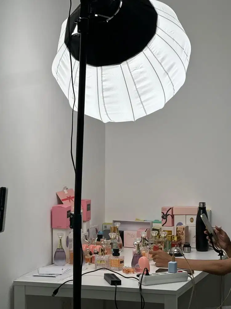 HOST LIVE & CONTENT CREATOR DIBUTUHKAN BANYAK DAN SEGERA