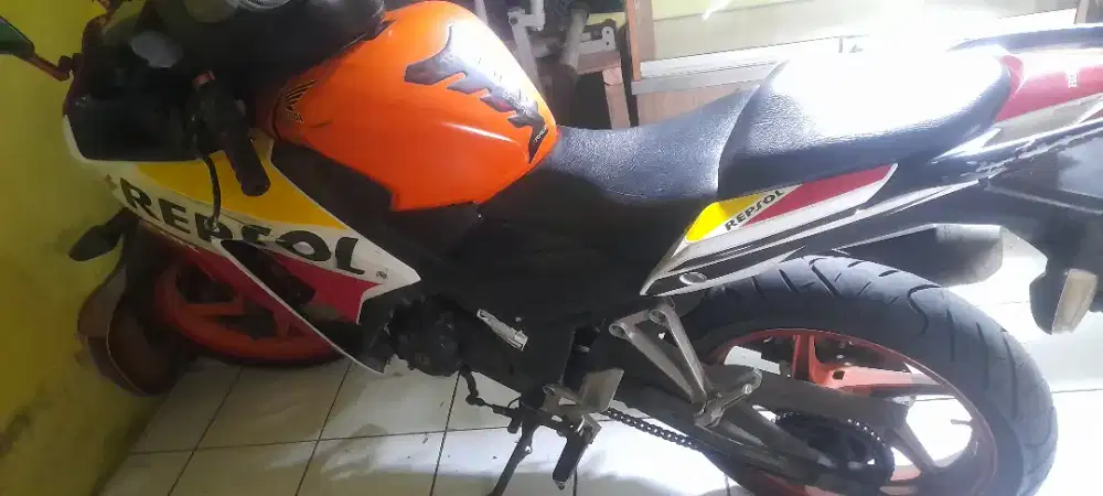 Honda Repsol CBR 150 CC