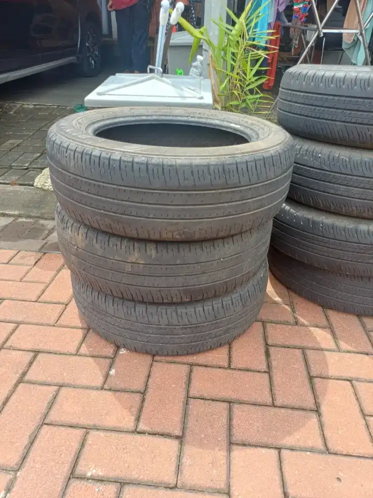 Ban Bekas Suzuki XL 7 dan Suzuki Ertiga !!