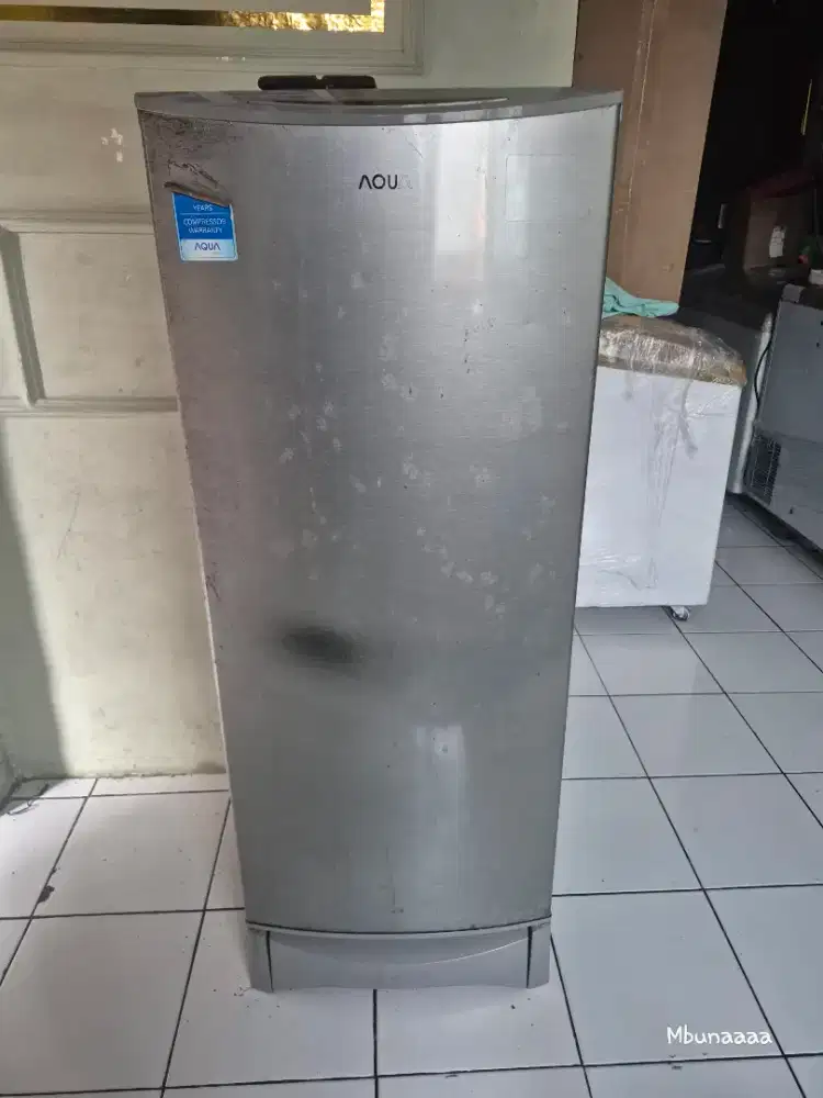 Kulkas aqua 1 pintu
