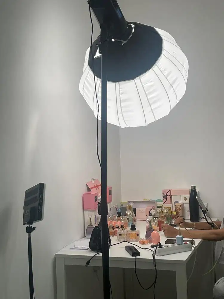 HOST LIVE & CONTENT CREATOR DIBUTUHKAN BANYAK & SEGERA