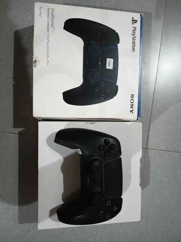 DI Jual Cepat efek BU banget 
STIK PS Dual Sense Wireless Controlle