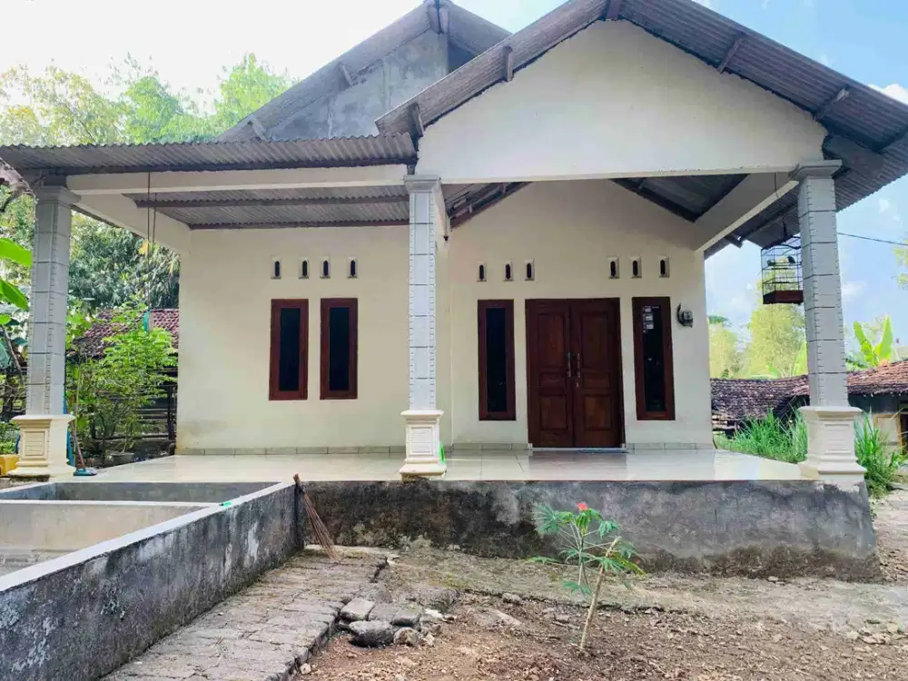 Jual rumah siap pakai di Kwarasan Nglipar Gunungkidul murah strategis