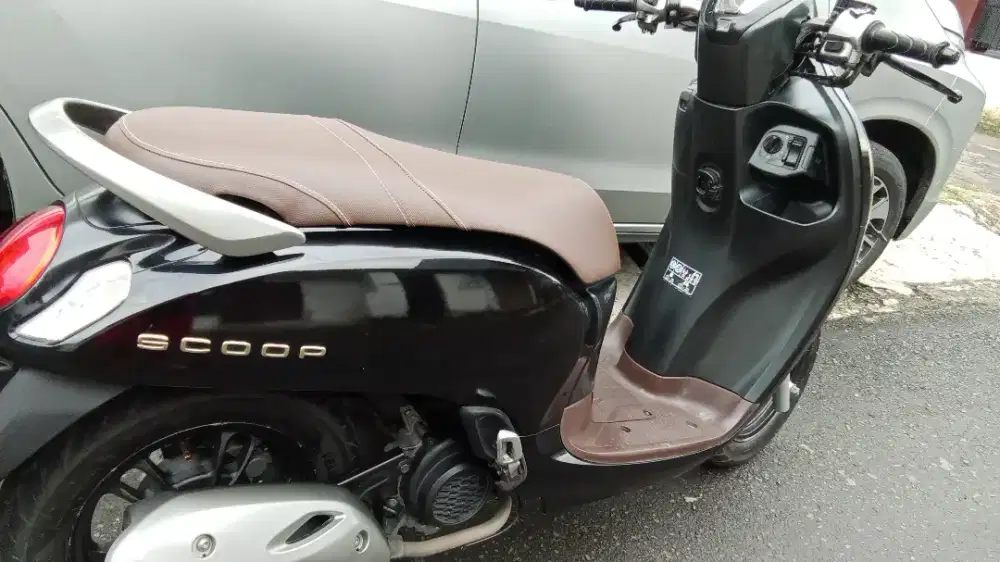 Scoopy prestige keyles lengkap isi