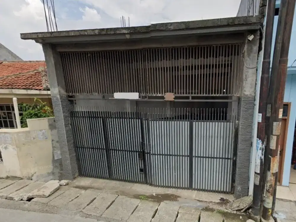 DIJUAL RUMAH MAINROAD STRATEGIS COCOK UNTUK TEMPAT USAHA