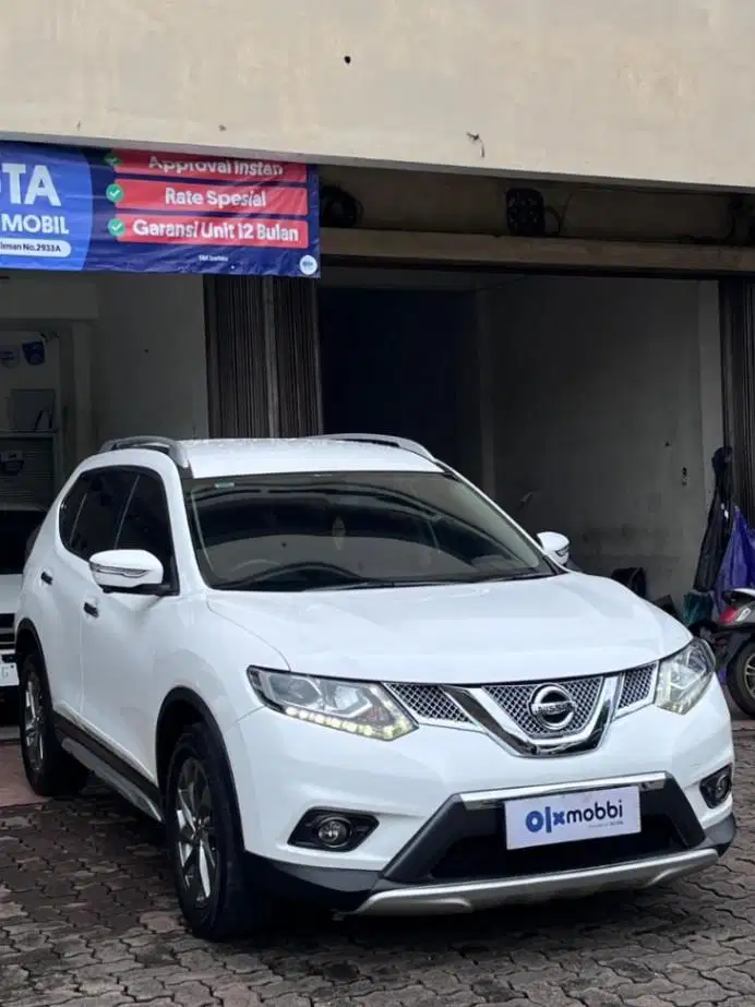 NISSAN XTRAIL 2.5 AT 2016