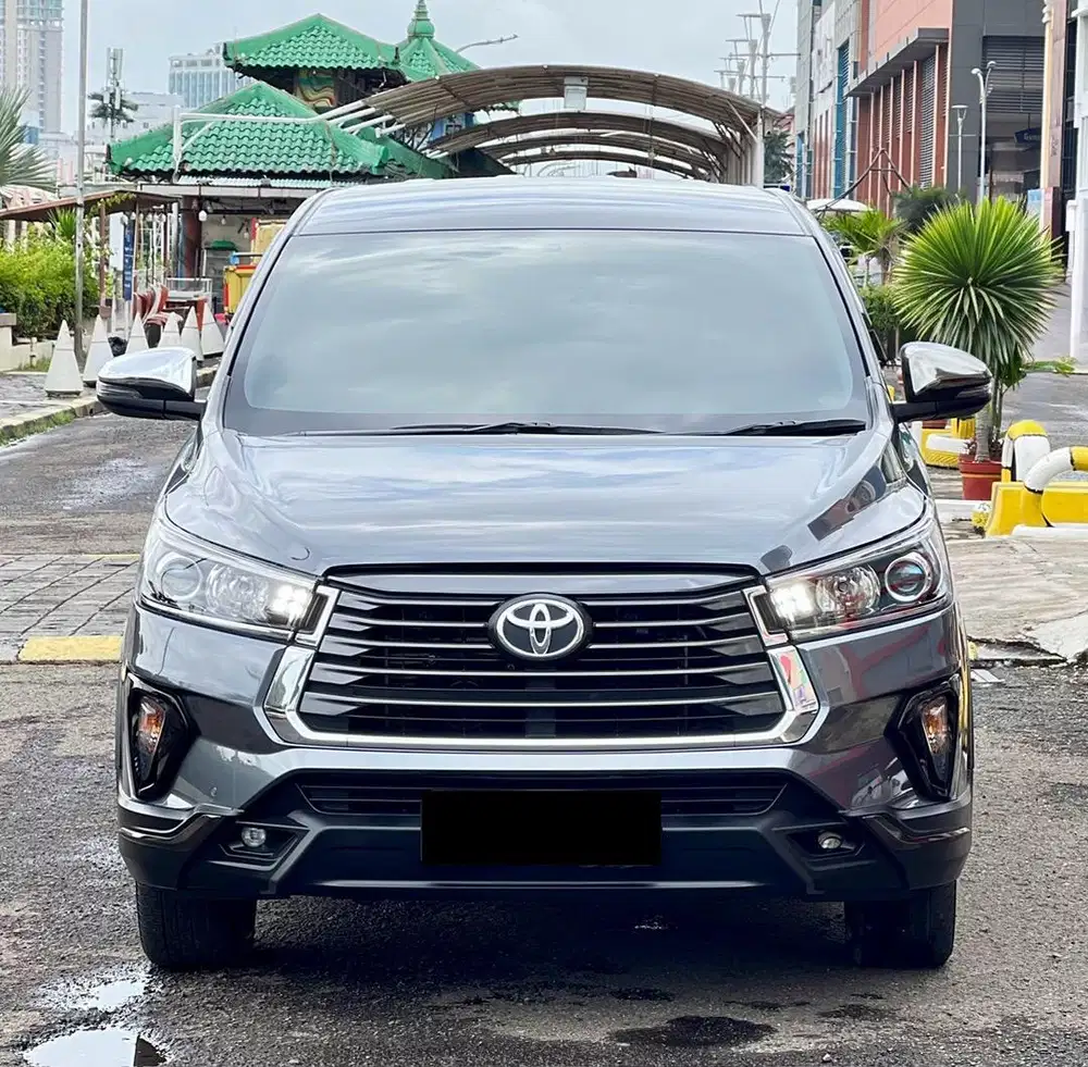 Toyota Kijang Innova Venturer Diesel  AT Nik 2022 Garansi 1 Tahun