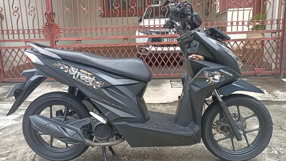 Honda beat street LED tahun 2022 ( pajak baru 1-2027)