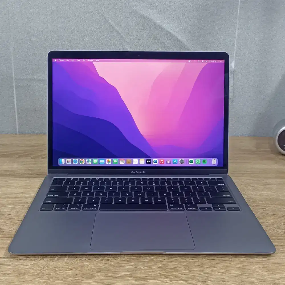 Macbook Air Retina 2020 8/256