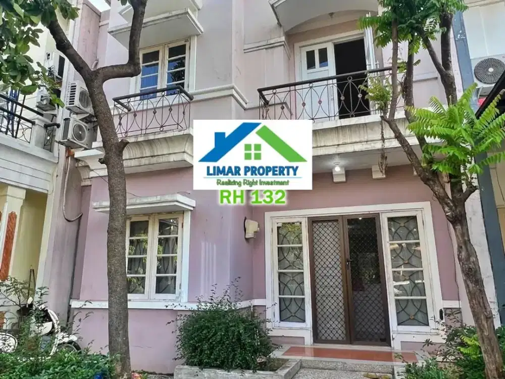 Rumah Luas Harga Bagus di Lokasi Favourite Raffles Hills Cibubur