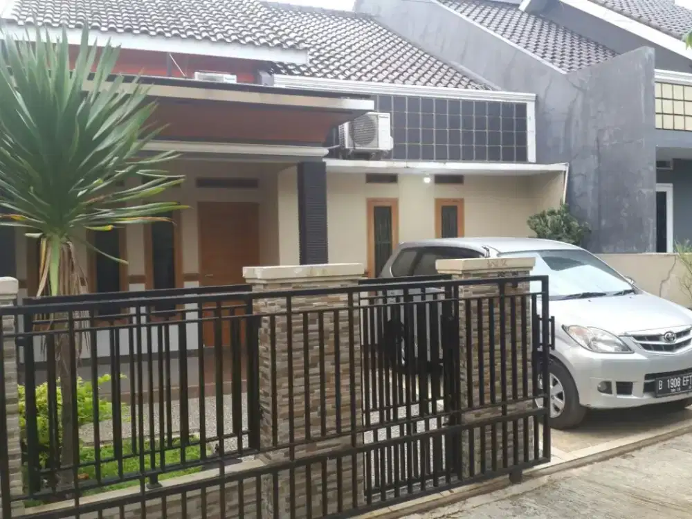 Disewakan Rumah Nyaman dan Strategis Di Tanah Baru Depok
