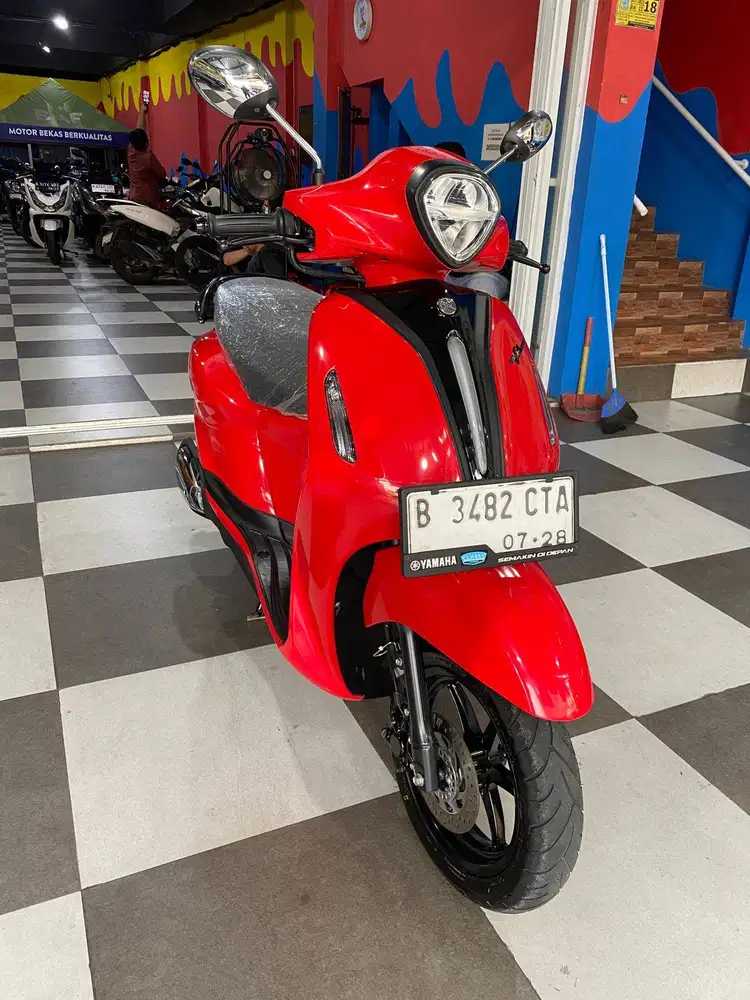 ( DP 500 ) Yamaha Grand Filano Neo 2023