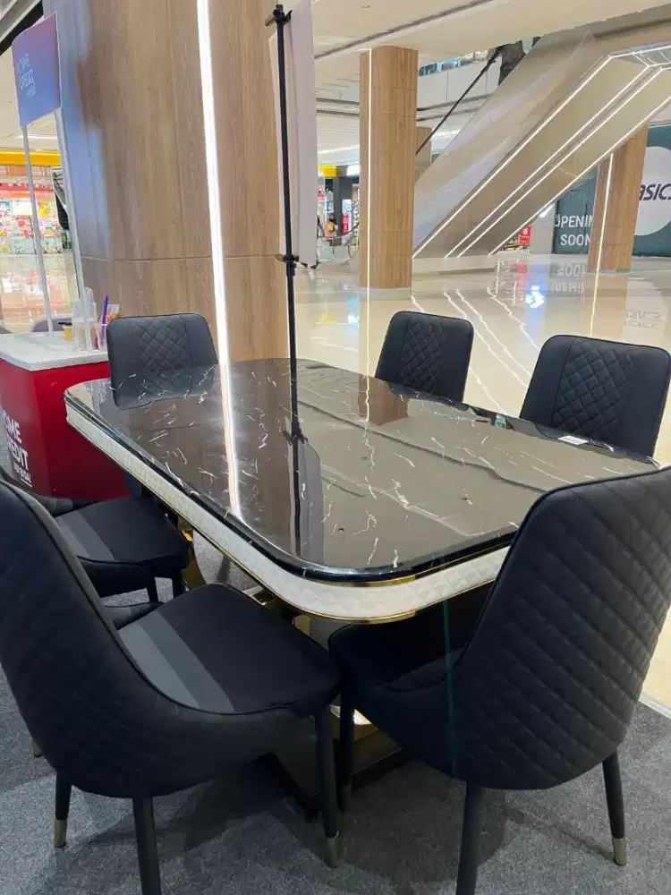 Kredit Meja Makan 6 Kursi Tanpa Dp