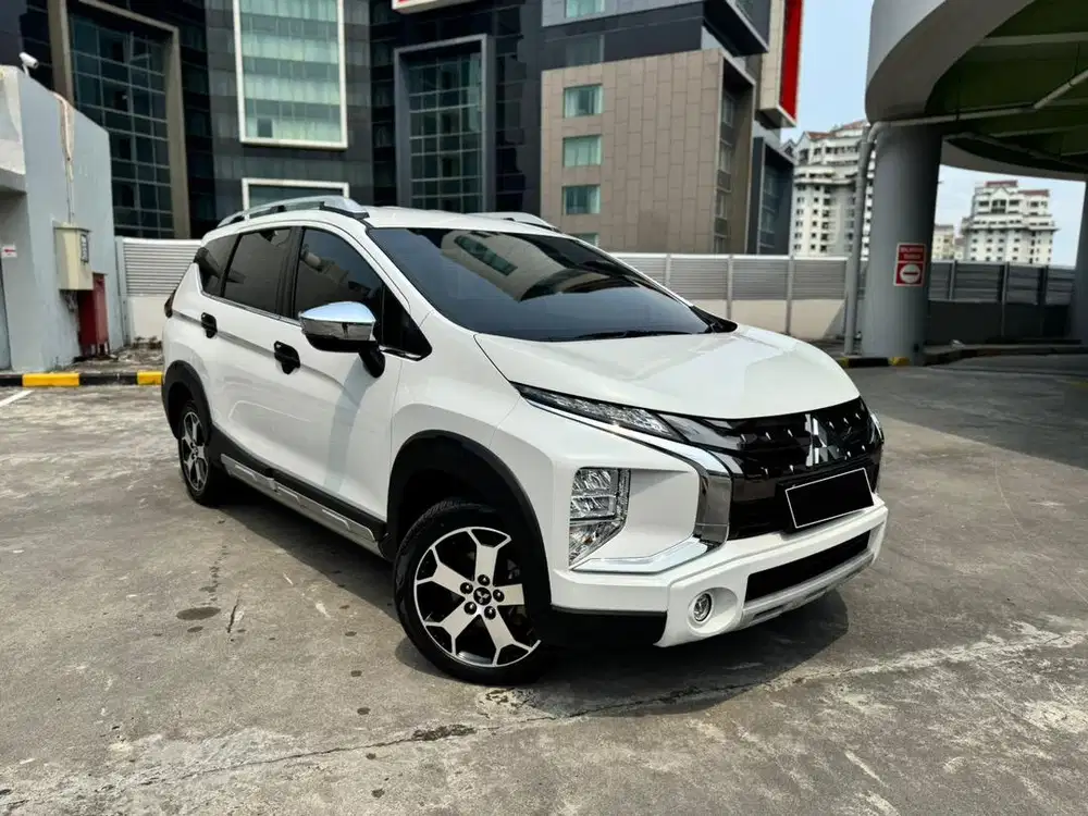 (TDP 25 jt) Mitsubishi Xpander Cross 1.5 AT 2021 Automatic