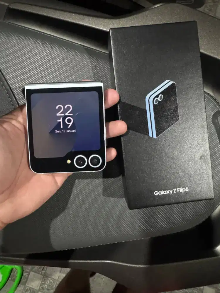Samsung Z Flip 6 12/256 5G Resmi mlus benget lngkp ORI no minus BS TT