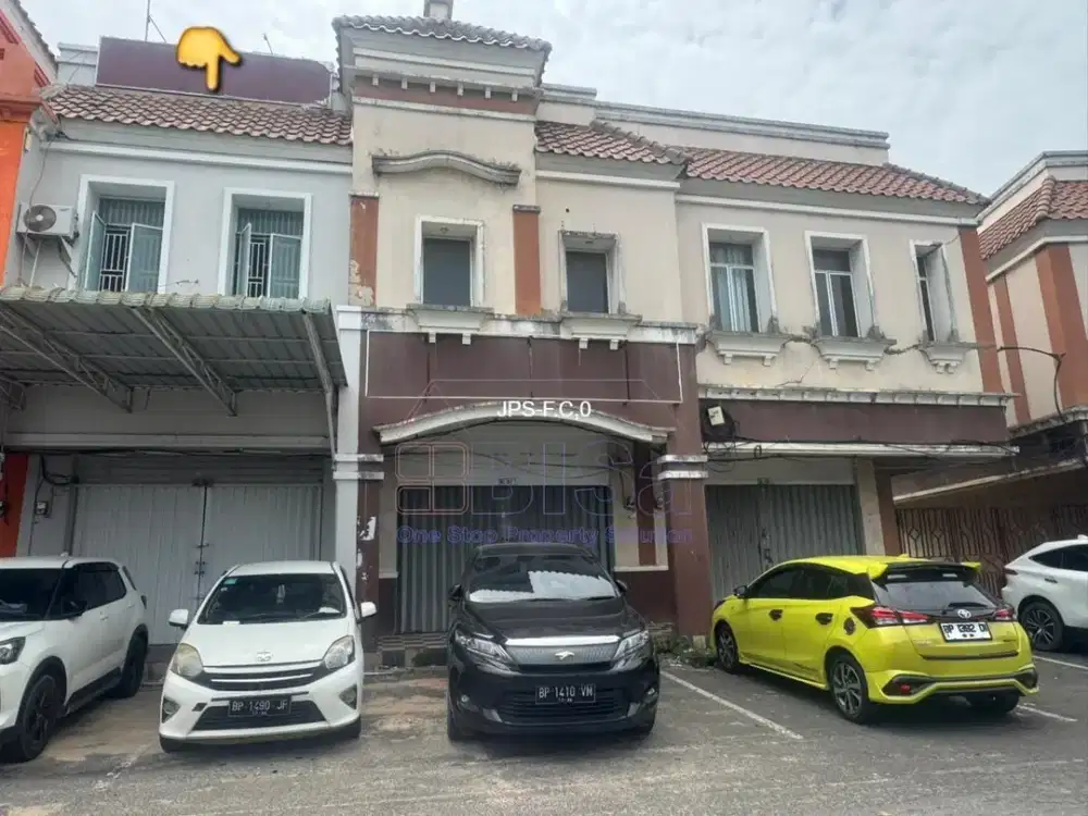Ruko 2 Lantai Full Renovasi Hadap Jalan Besar – Mahkota Niaga Batam Center