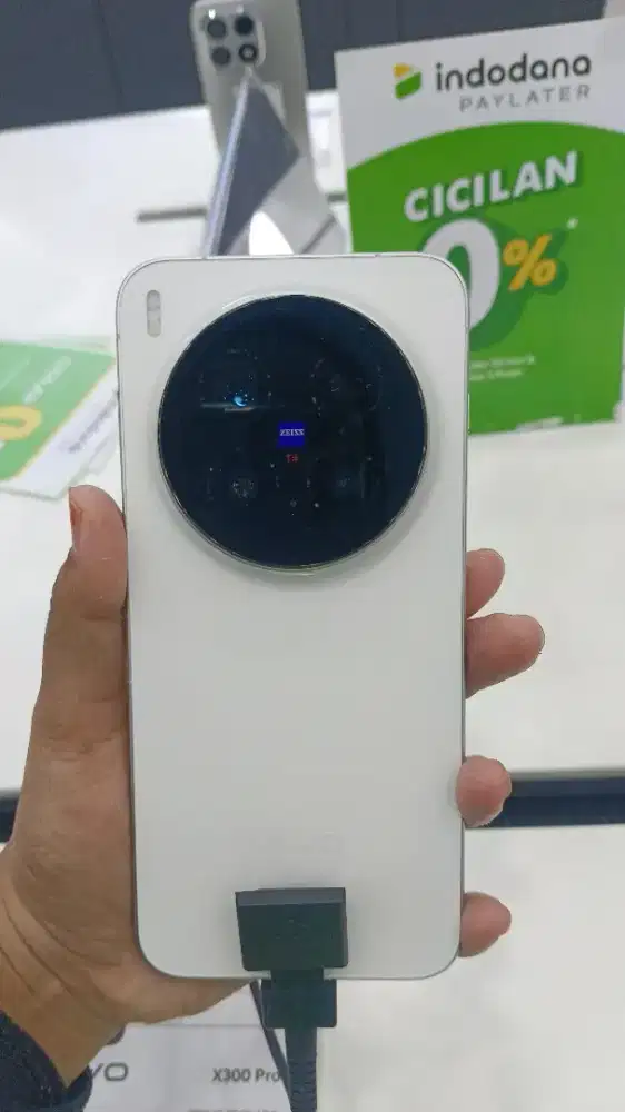 KREDIT MENGGUNAKAN INDODANA PAYLATER