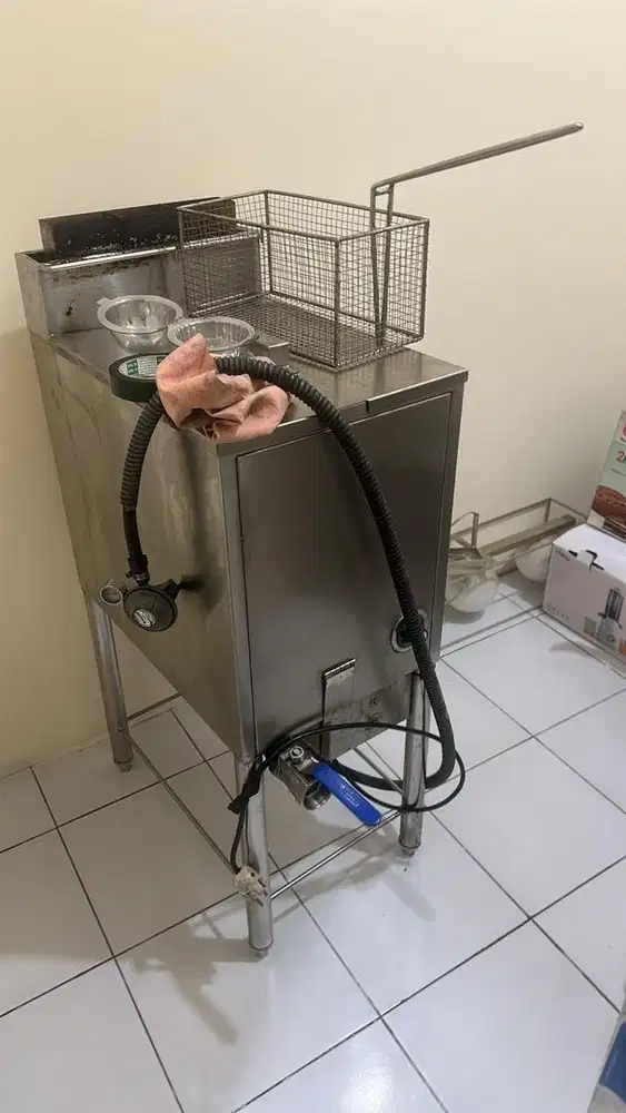 Dijual Deep fryer fried Chicken