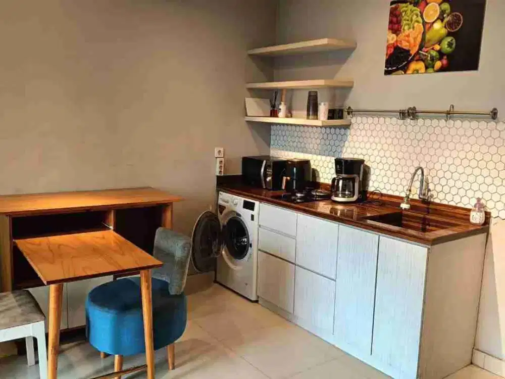 disewakan apartemen cityhome moi 2 br full funish lantai tengah