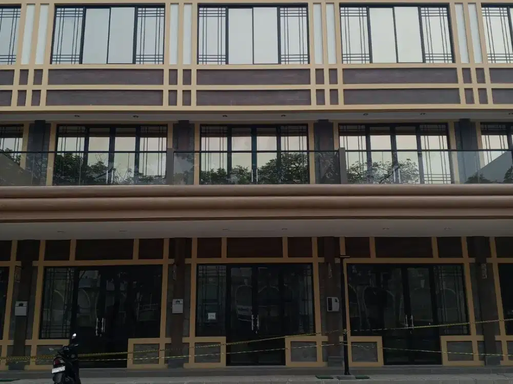 DISEWAKAN RUKo GREEN LAKE CITY - RUKO KOREAN TOWN GANDENG ( 9 ) UNIT BRAND NEW