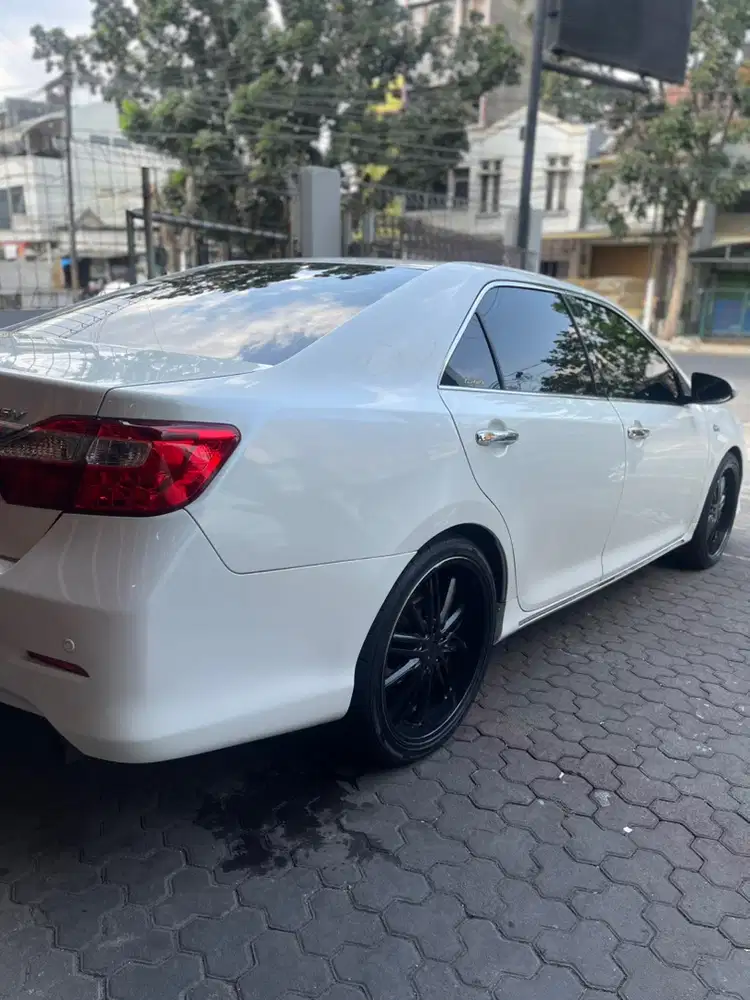 Toyota Camry 2012 Bensin