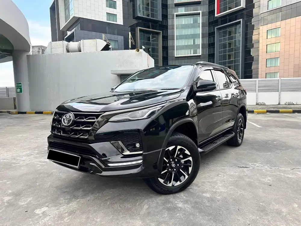 Toyota Fortuner GR 2.4 AT 2021 Automatic