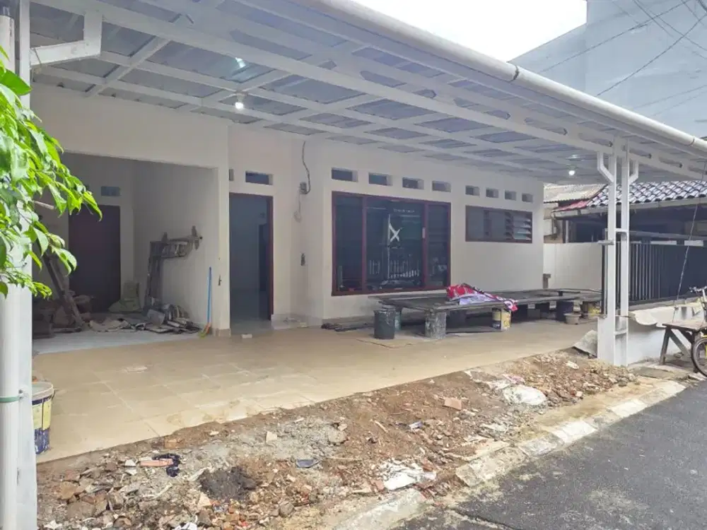 Rumah Cempaka Putih dekat Shell Cempaka Putih