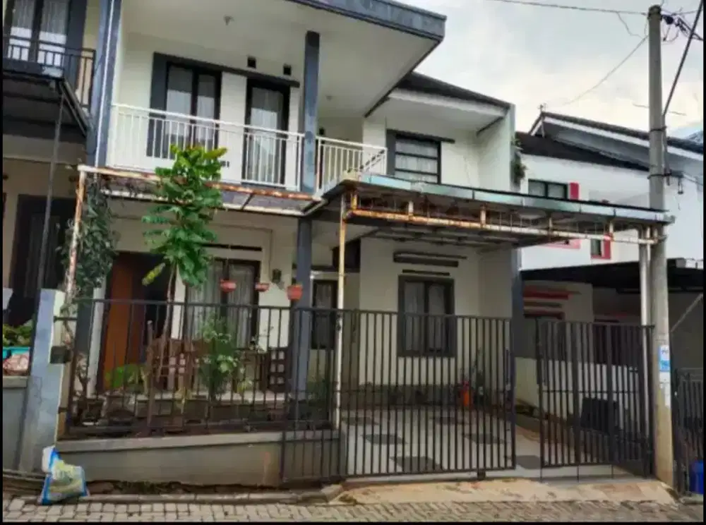 RUMAH 2 LANTAI CLUSTER BUMIREJO BANYUMANIK