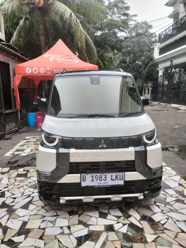 Dijual cepat Mitsubishi Delica Mini