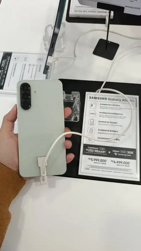 PROMO JUSAMI SAMSUNG STORE BUAH BATU