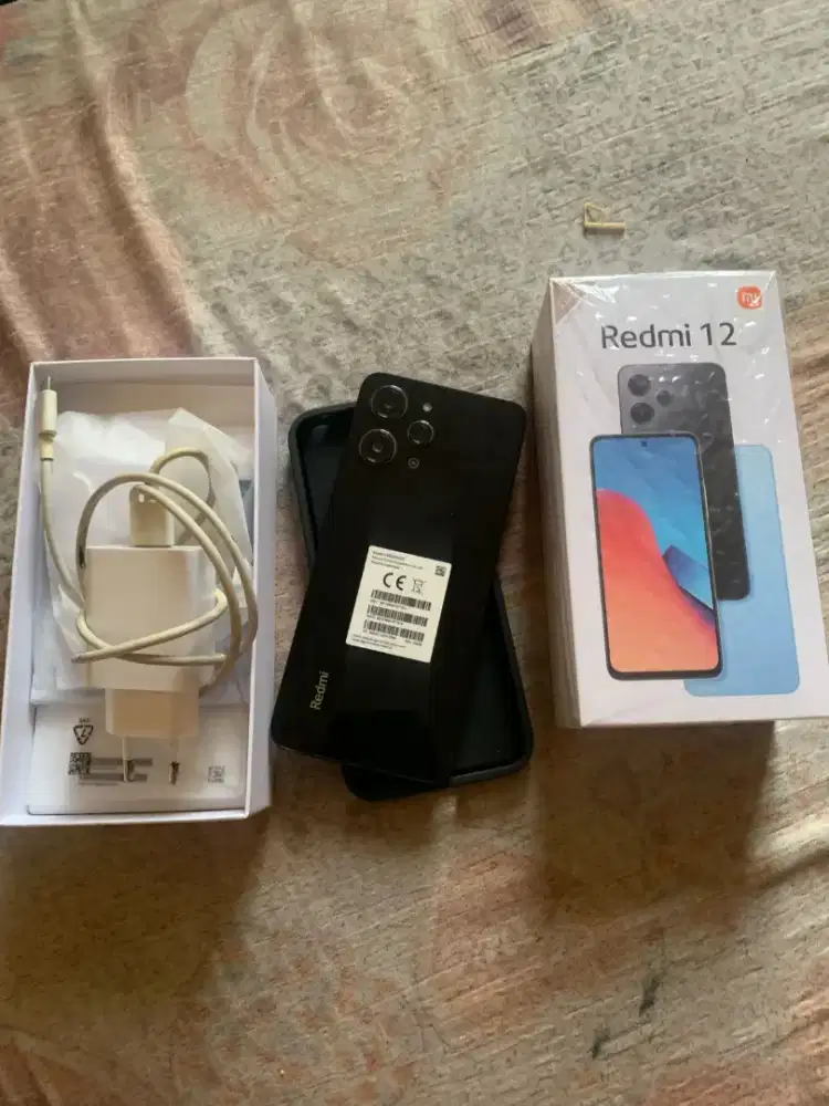Redmi 12 8/256 black