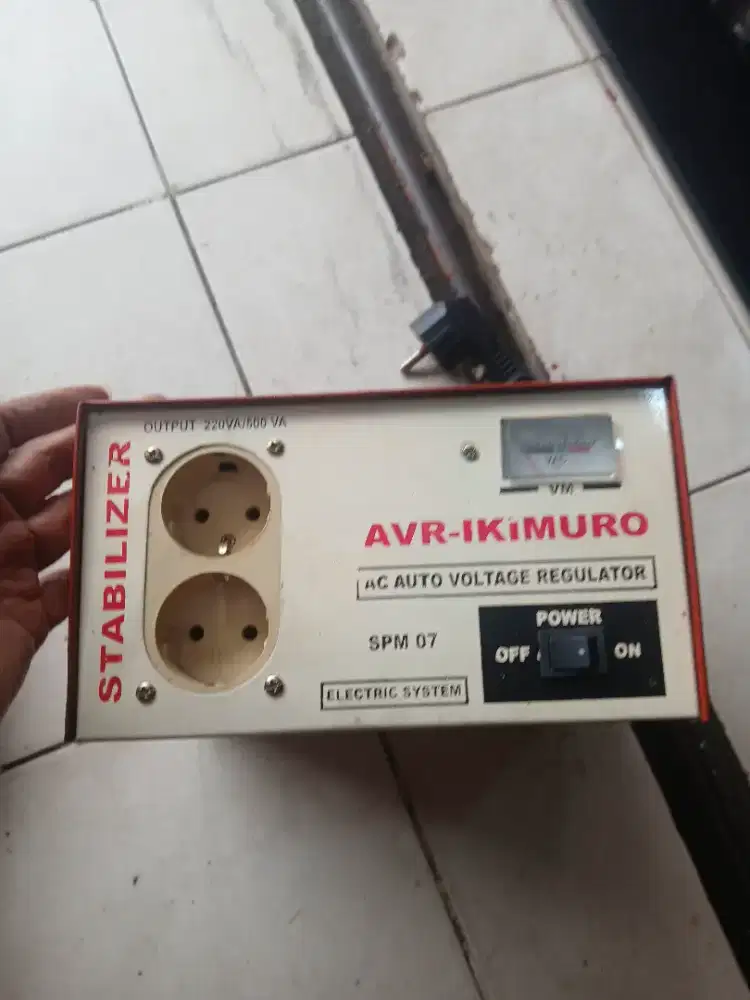 Dijual setabilizer merk AVR AKIMURO 500 V