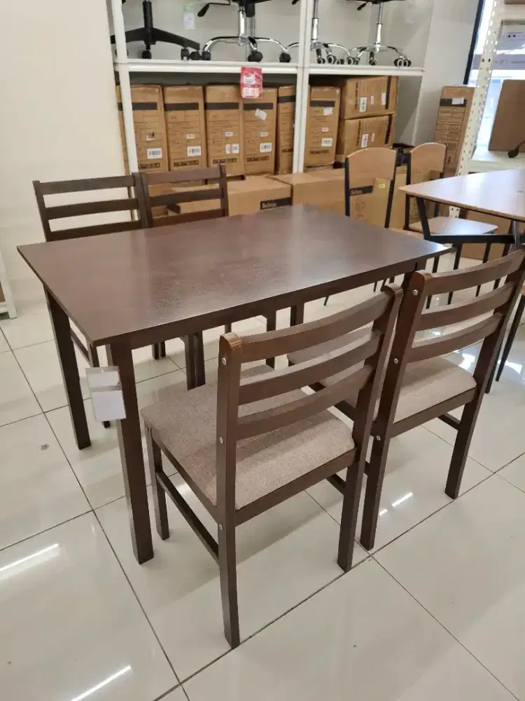 Set Meja Makan Kayu Ex Display