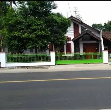 Dijual rumah siap huni (sudah renov tahun 2021) untuk biaya naik haji
