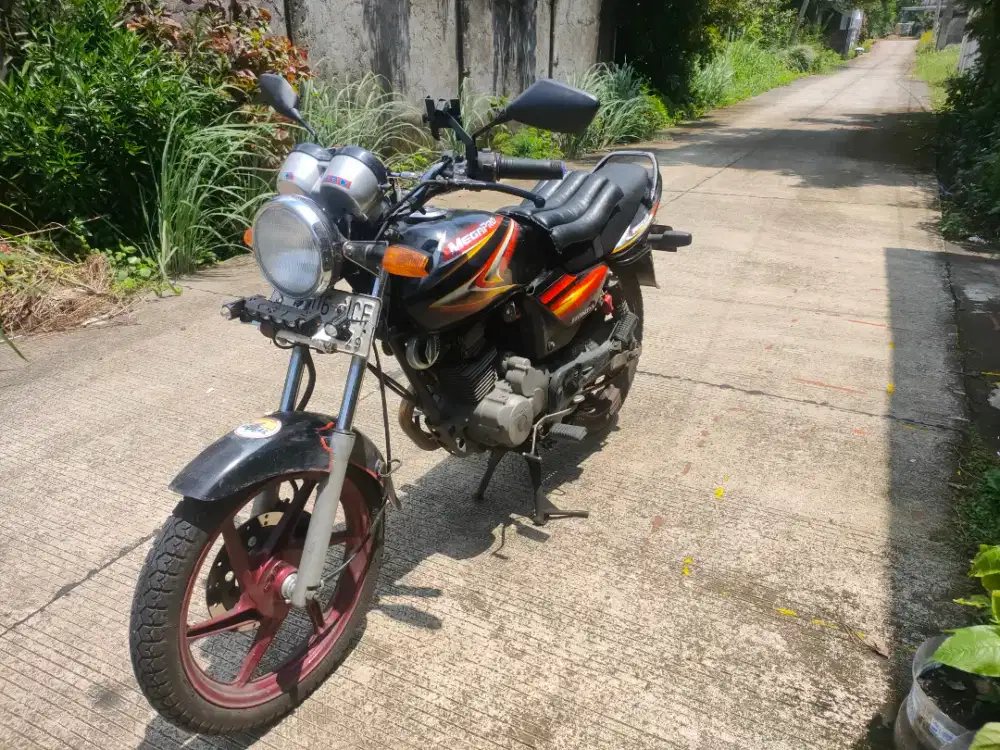 jual Megapro Hiu th 2006