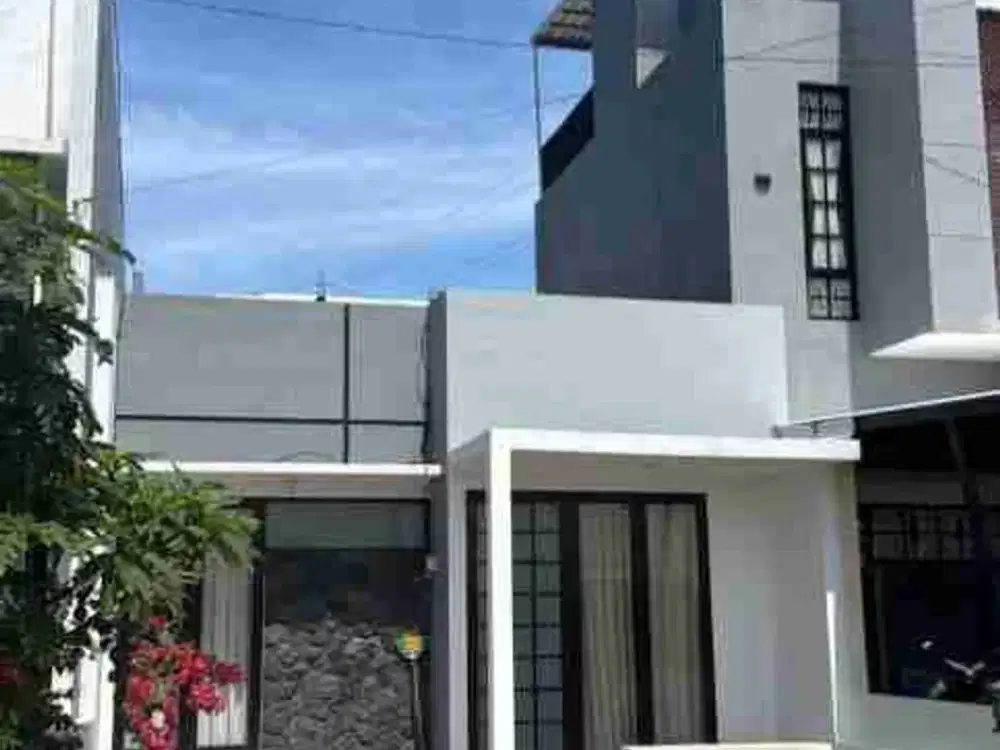 RUMAH VILLA KOTA BATU DEKAT UMM