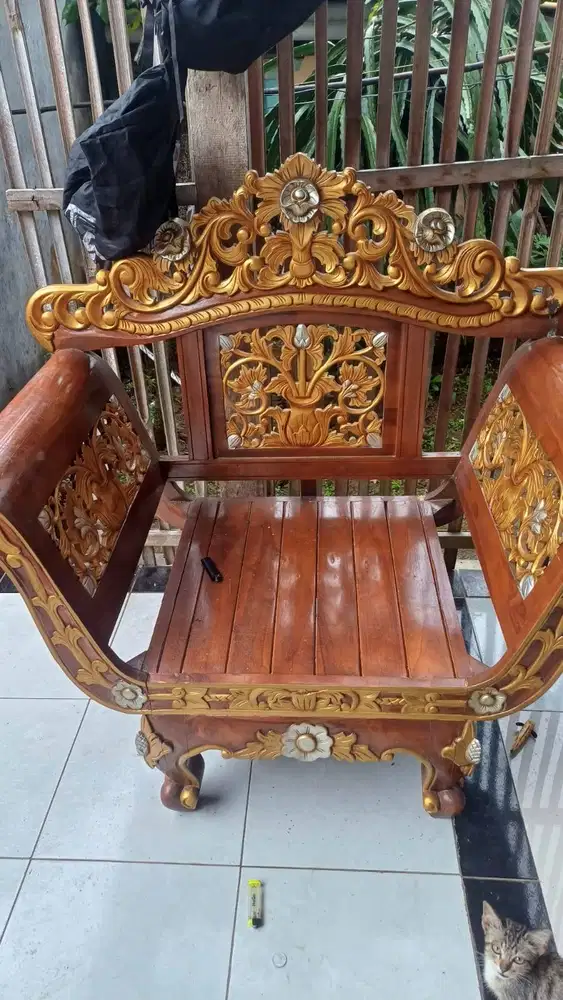 1 set meja kursi dari kayu jati