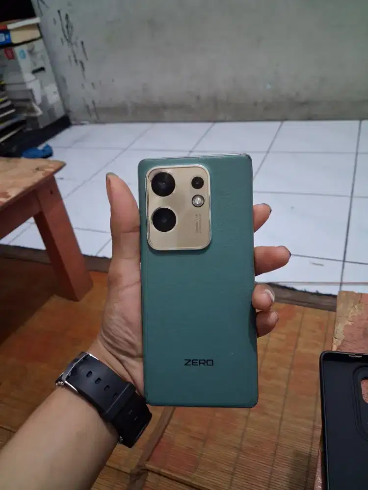 Infinix zero 30
