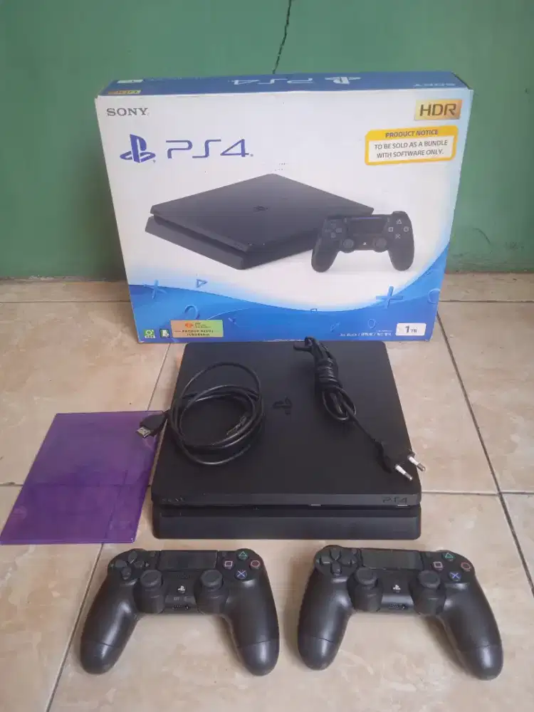 PS4 slim 1tb normal fullset tangerang poris