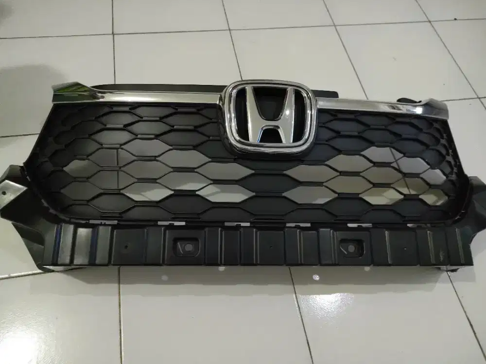 Grill Honda Brio Satya 2025