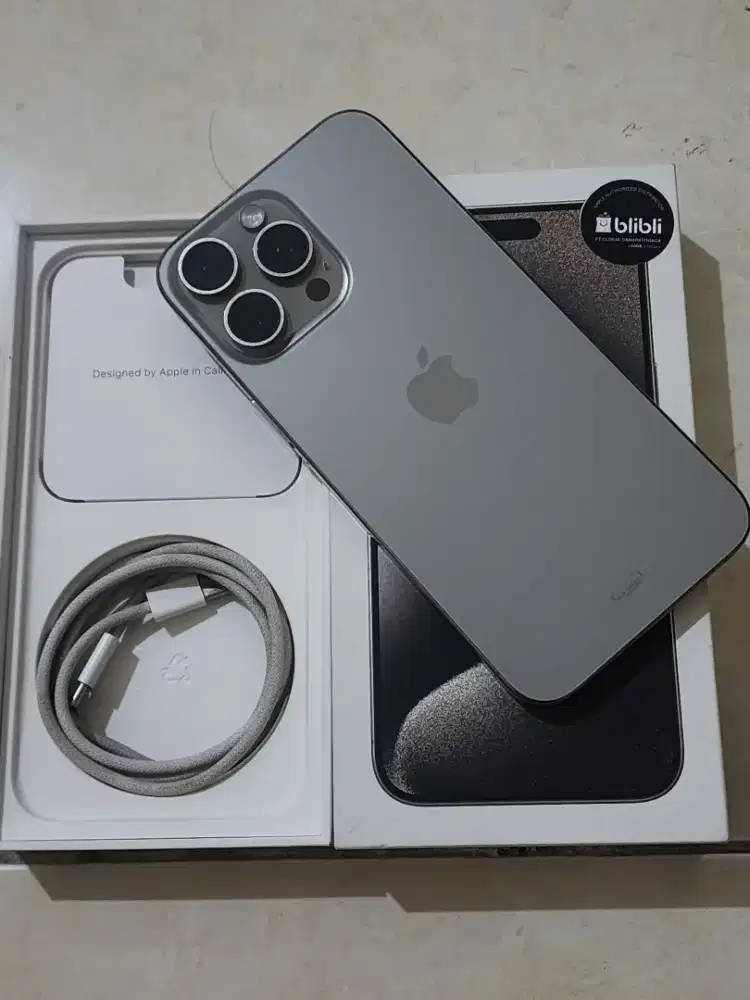I Phone 15 Pro Max 256Gb IBOX, warna Natural, 99,9% Sempurna (BH: 88%)