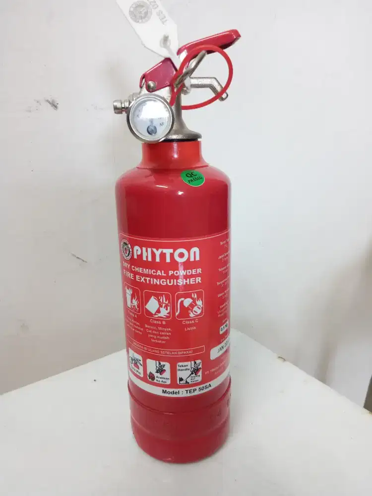 Apar ( Fire extinguisher)