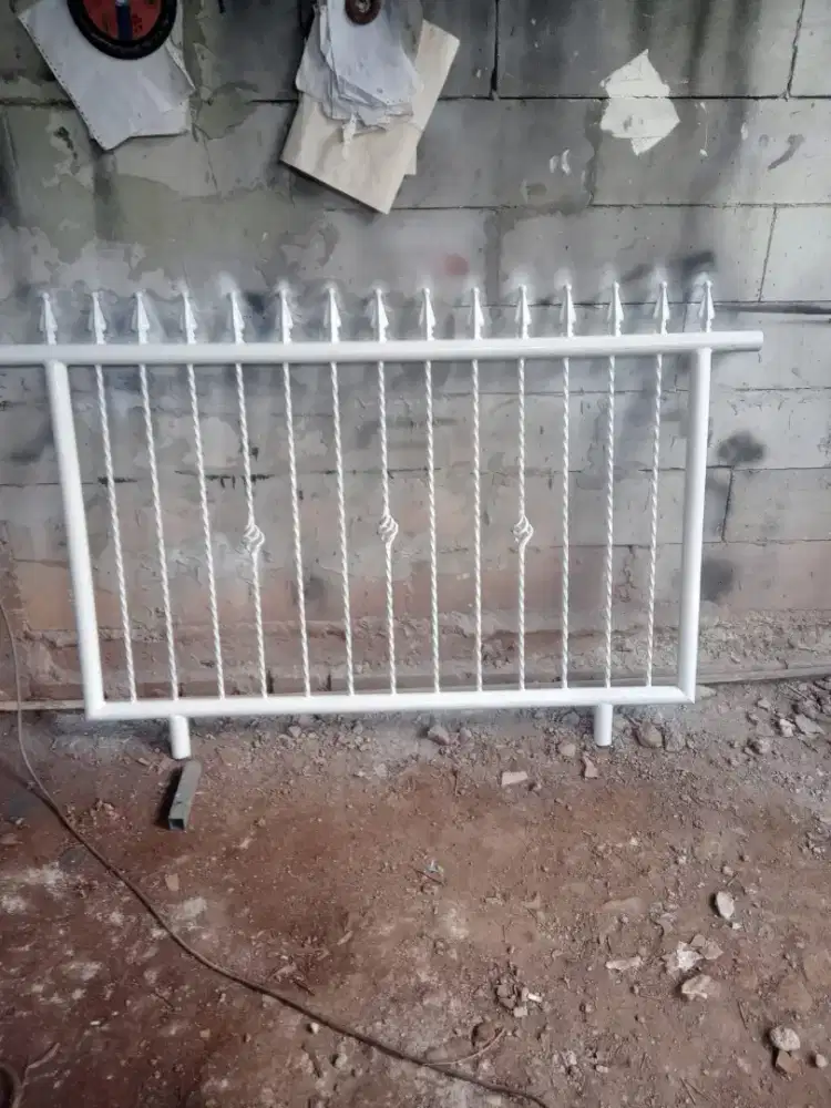 TERALIS BESI  MINIMALIS,MODERN DAN KUAT