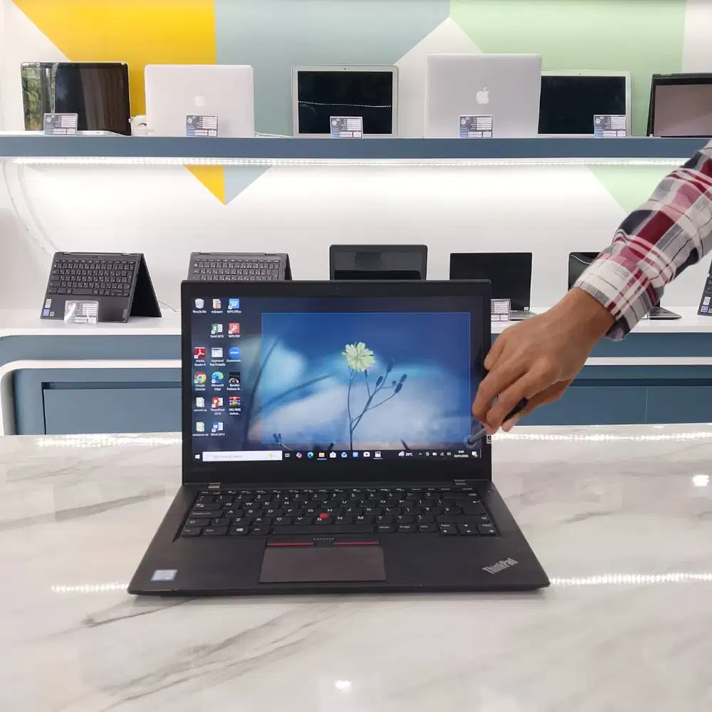 (L06) LAPTOP Touchscreen Bergaransi Lenovo RAM 8GB SSD 128GB BISA COD