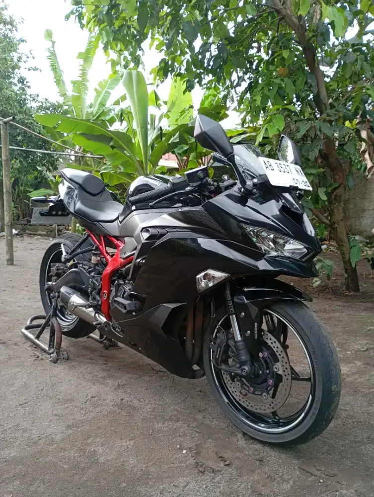 Kawasaki ZX25R ABS QuickShifter 2020