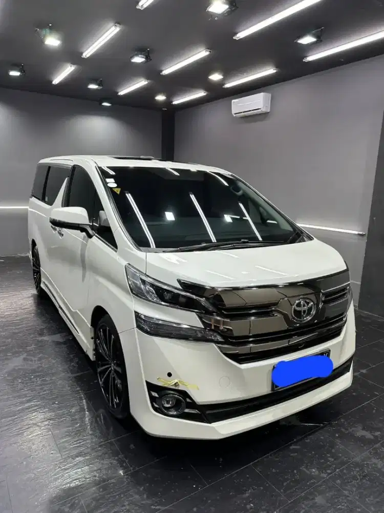 Toyota Vellfire G  2017